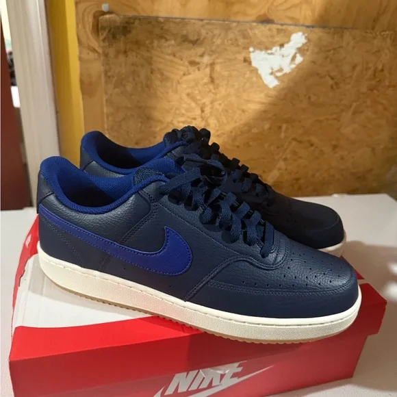 Nike Men's Dark Blue Sneakers - Picture 2 of 7